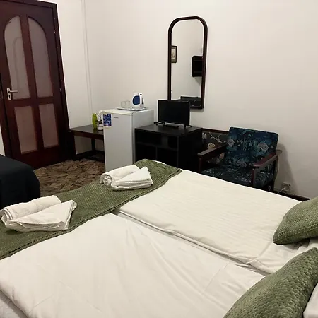 B&B Aranyhidszallo *