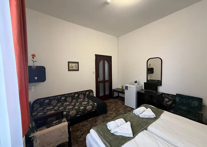 Aranyhidszallo B&B *